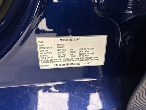 Used 2026 Tesla Model Y Long Range image 29