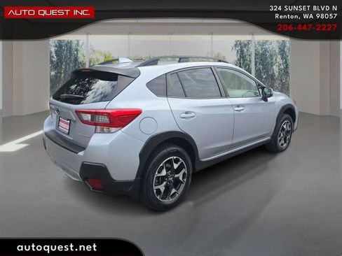 Used 2020 Subaru Crosstrek 2.0i Premium w/ Moonroof Package 2 AWD/4WD image 5