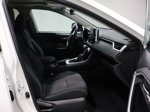 Certified 2024 Toyota RAV4 XLE image 21