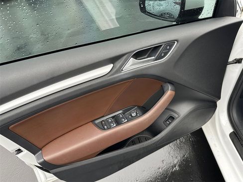 Used 2016 Audi A3 1.8T Premium image 11