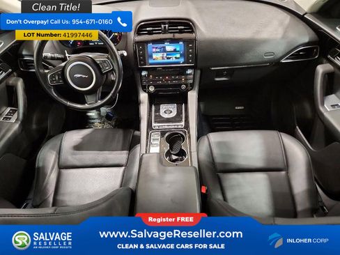 Used 2017 Jaguar F-PACE Premium image 11