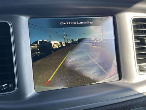 Used 2023 Dodge Charger SXT image 29