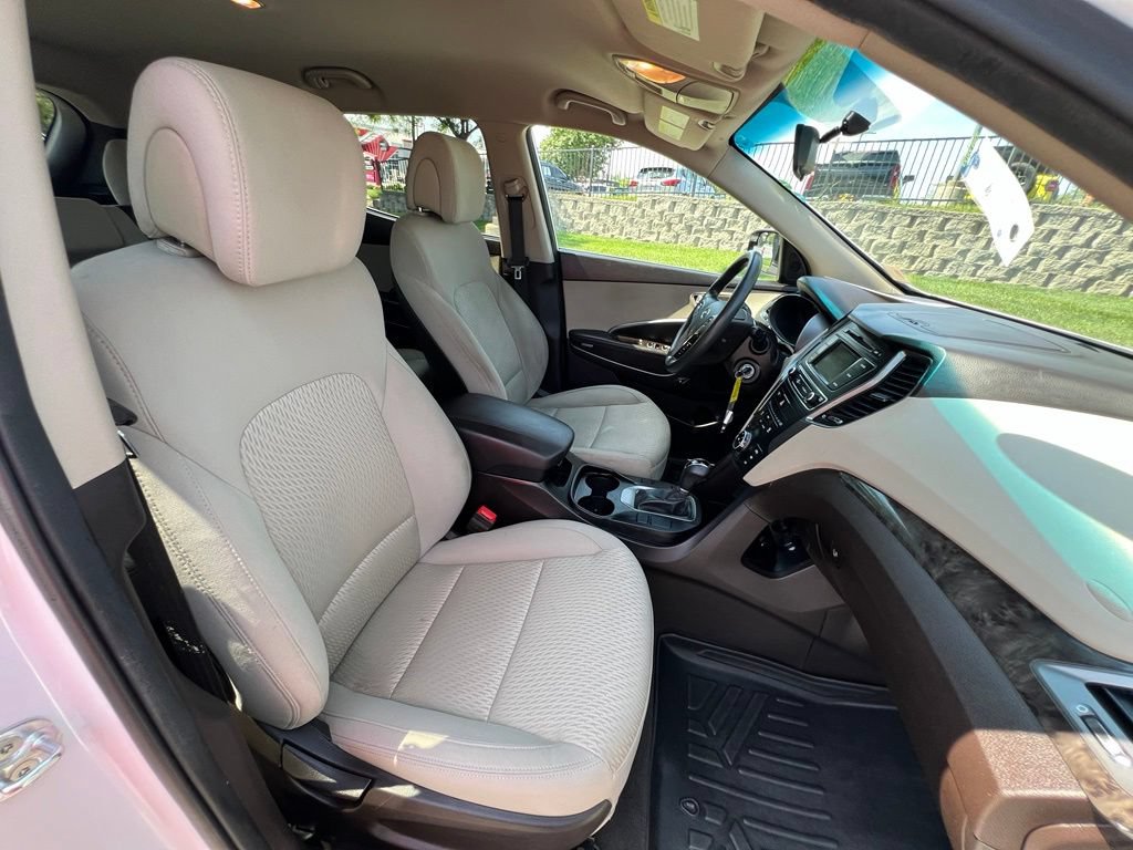 Used 2018 Hyundai Santa Fe Sport FWD image 26