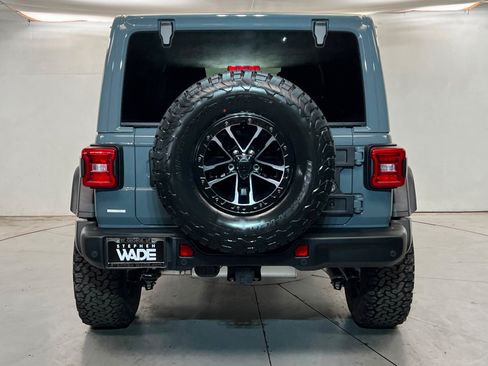 Used 2026 Jeep Wrangler Unlimited Rubicon 392 w/ Quick Order Package 27X Moab AWD/4WD image 4