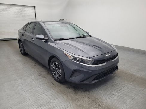 Used 2023 Kia Forte LXS w/ LXS Technology Package image 13
