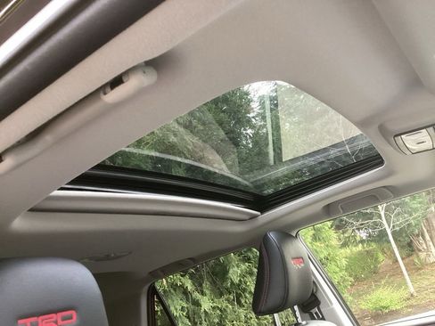 Certified 2024 Toyota 4Runner TRD Off-Road Premium w/ Off Road Premium Plus Package image 3