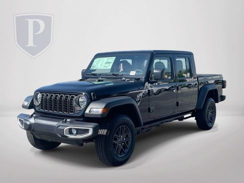 New 2026 Jeep Gladiator Sport AWD/4WD image 4