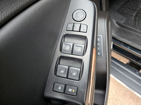 Used 2016 GMC Yukon Denali w/ Open Road Package image 33