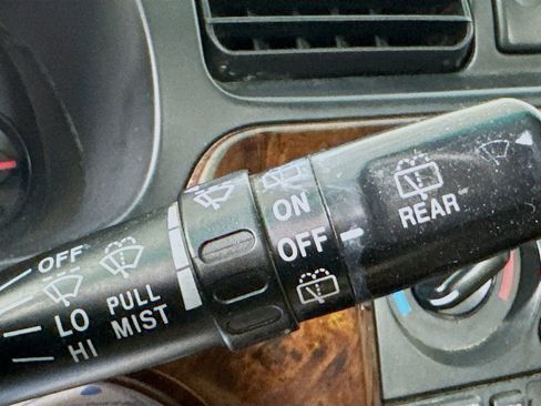 Used 2002 Subaru Outback Wagon image 14