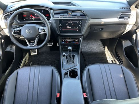 Certified 2024 Volkswagen Tiguan SE R-Line FWD image 14