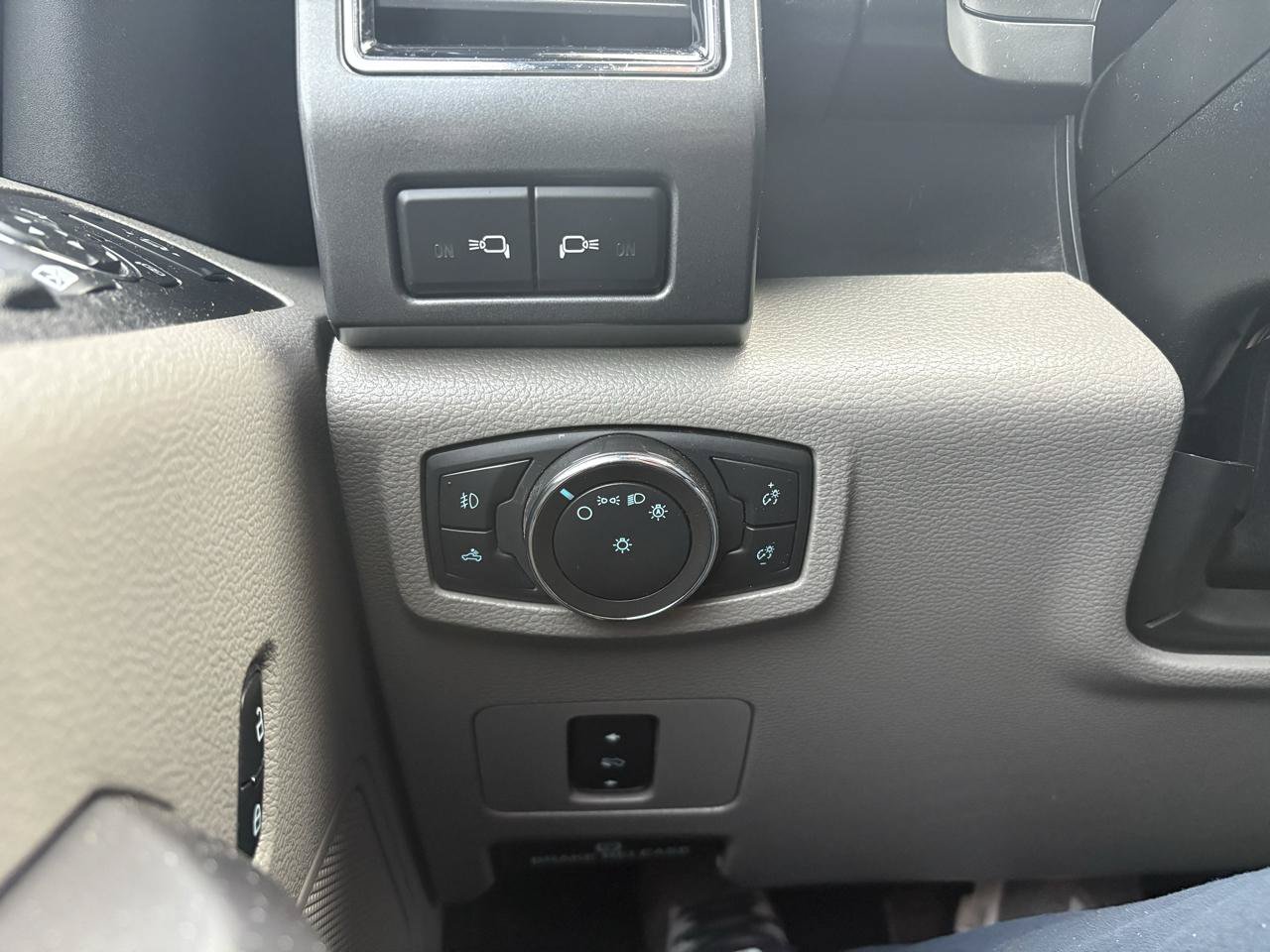 Used 2021 Ford F250 4x4 Crew Cab Super Duty image 25