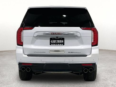 Used 2021 GMC Yukon Denali AWD/4WD image 5
