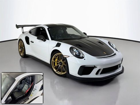 Used 2019 Porsche 911 GT3 RS w/ Weissach Package RWD image 2