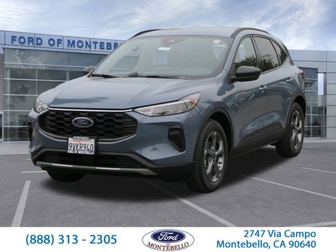 Used 2025 Ford Escape ST-Line w/ Equipment Group 301A image 8