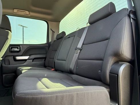 Used 2018 Chevrolet Silverado 1500 LT w/ Texas Edition image 17