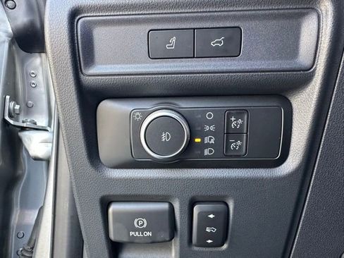 Certified 2022 Ford Expedition Limited image 28