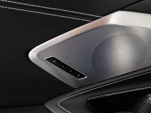 Used 2021 Chevrolet Corvette Stingray Premium Conv w/ Chrome Exterior Badge Package image 12