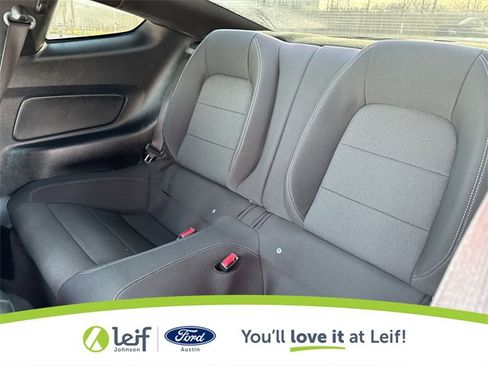 Used 2017 Ford Mustang Coupe image 28