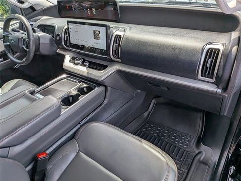 Certified 2025 Ford Expedition Max Active AWD/4WD image 21