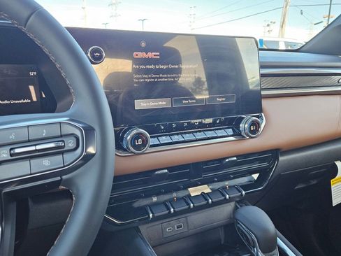 New 2026 GMC Canyon AT4 image 15