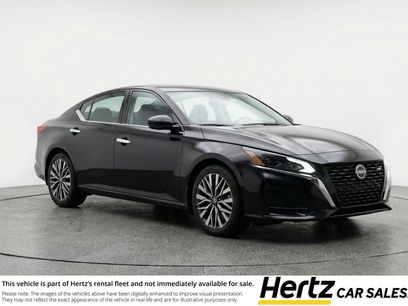 Used 2025 Nissan Altima 2.5 SV