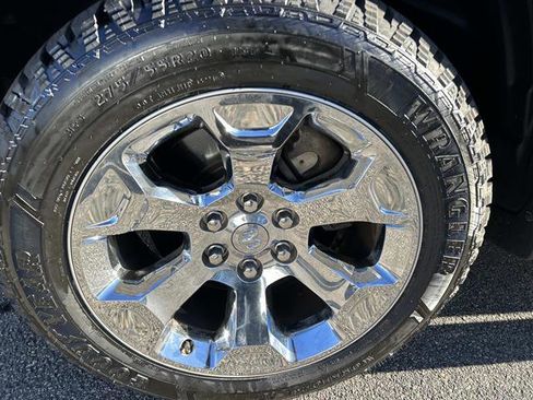 Used 2019 RAM 1500 Big Horn image 9