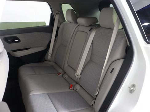 Used 2023 Nissan Rogue SV AWD/4WD image 29