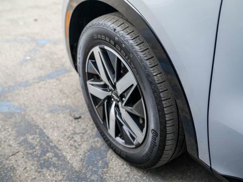 Certified 2023 Kia Sorento EX w/ Panoramic Sunroof Package image 10