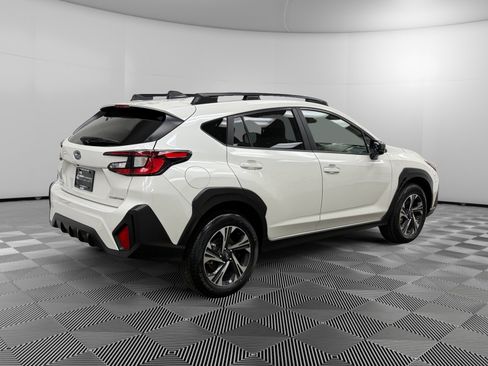 Used 2025 Subaru Crosstrek 2.0i Premium image 5