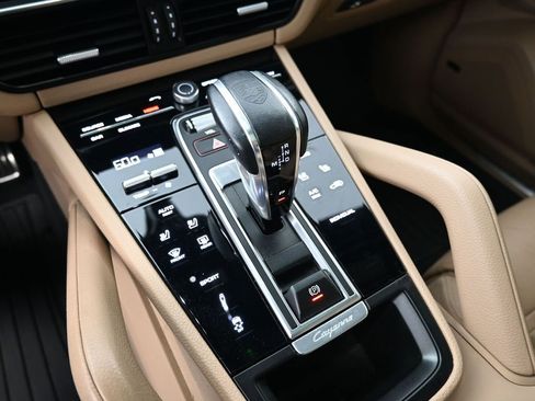 Certified 2023 Porsche Cayenne S Platinum AWD/4WD image 23