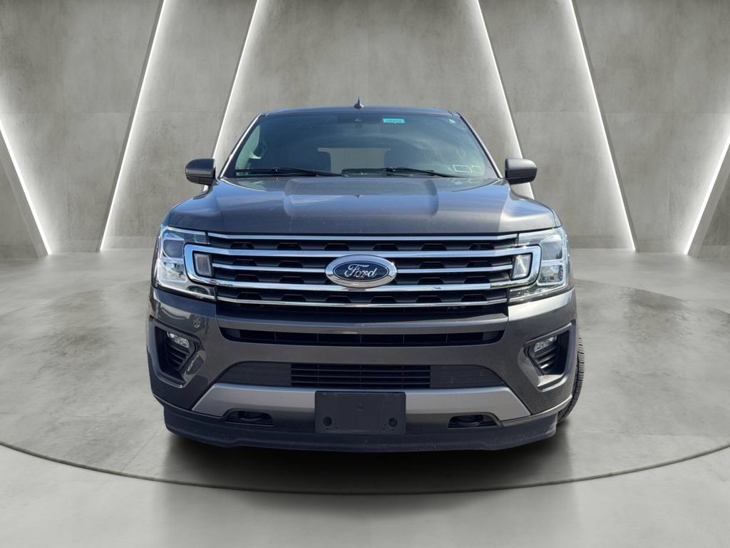 Used 2021 Ford Expedition XLT AWD/4WD image 2
