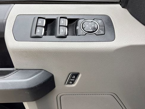 Used 2018 Ford F150 XL w/ Equipment Group 101A Mid image 17