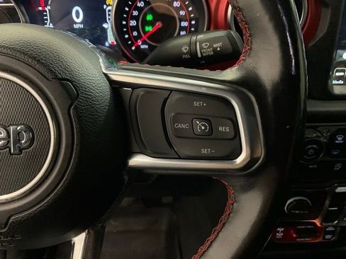 Used 2022 Jeep Wrangler Unlimited Rubicon w/ LED Lighting Group AWD/4WD image 13