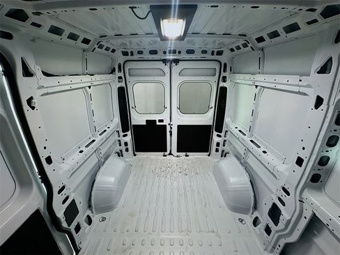 New 2026 RAM ProMaster 3500 w/ Cold Weather Group image 20