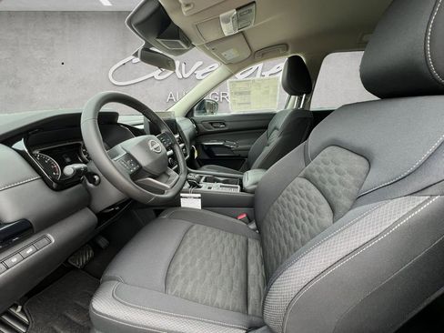New 2026 Nissan Pathfinder SV FWD image 19