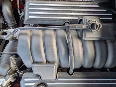 Used 2022 Dodge Challenger R/T Scat Pack w/ Driver Convenience Group image 33