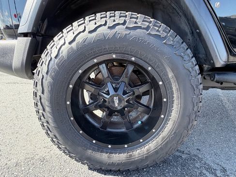 Used 2019 Jeep Wrangler Unlimited Sport S image 27