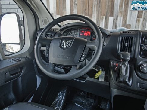 Used 2018 RAM ProMaster 2500 w/ Interior Convenience Group image 16