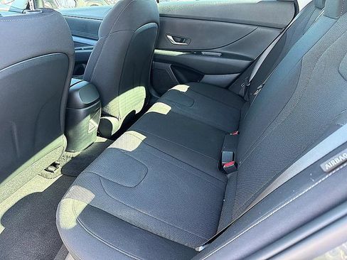 New 2026 Hyundai Elantra SE image 7