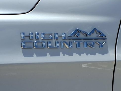 Certified 2023 Chevrolet Tahoe High Country AWD/4WD image 10