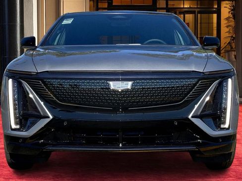 New 2026 Cadillac Lyriq Sport RWD image 3