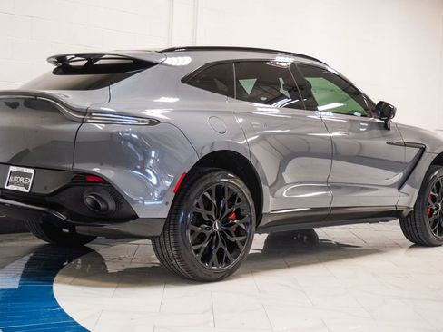 Used 2021 Aston Martin DBX AWD/4WD image 30