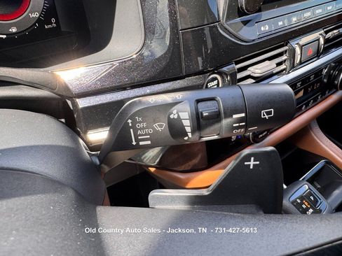 Used 2022 Nissan Pathfinder Platinum w/ Cargo Package AWD/4WD image 53