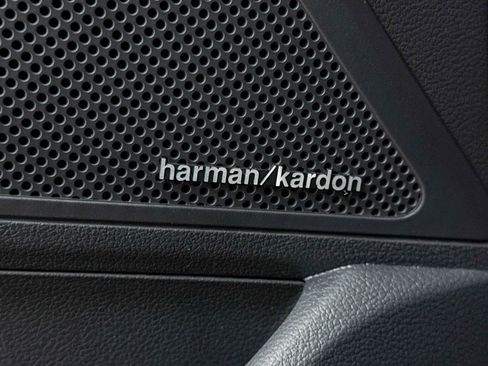 Used 2021 Hyundai Ioniq Limited image 8