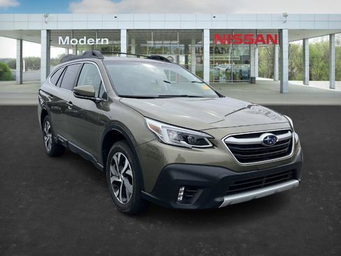 Used 2022 Subaru Outback Limited image 7