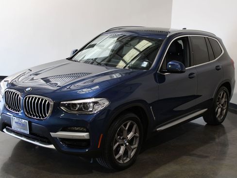 Used 2021 BMW X3 xDrive30i w/ Premium Package image 8