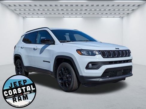 New 2026 Jeep Compass Latitude AWD/4WD image 1