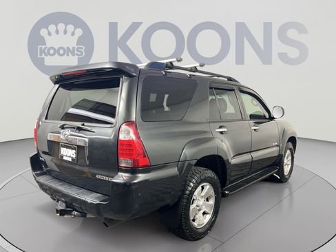 Used 2006 Toyota 4Runner SR5 AWD/4WD image 7