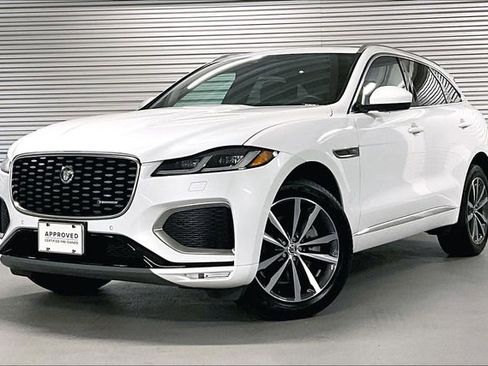 Certified 2024 Jaguar F-PACE R-Dynamic S image 1