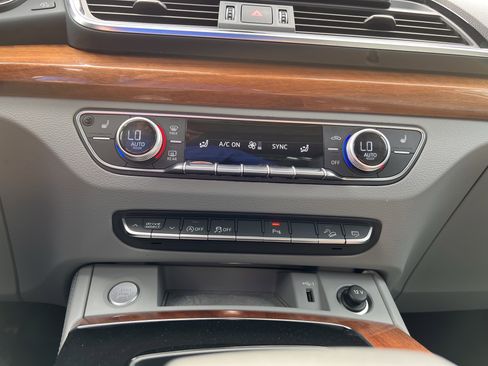 Certified 2023 Audi Q5 2.0T Premium Plus w/ Premium Plus Package AWD/4WD image 29